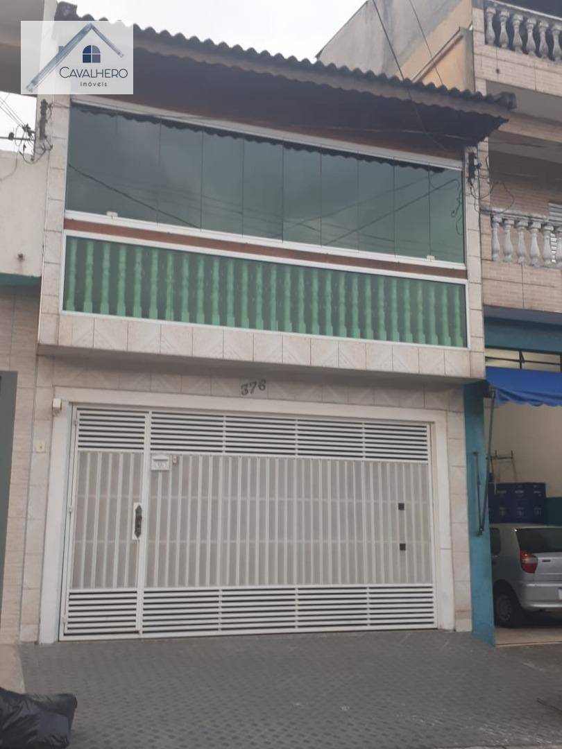 Sobrado à venda com 3 quartos, 300m² - Foto 1