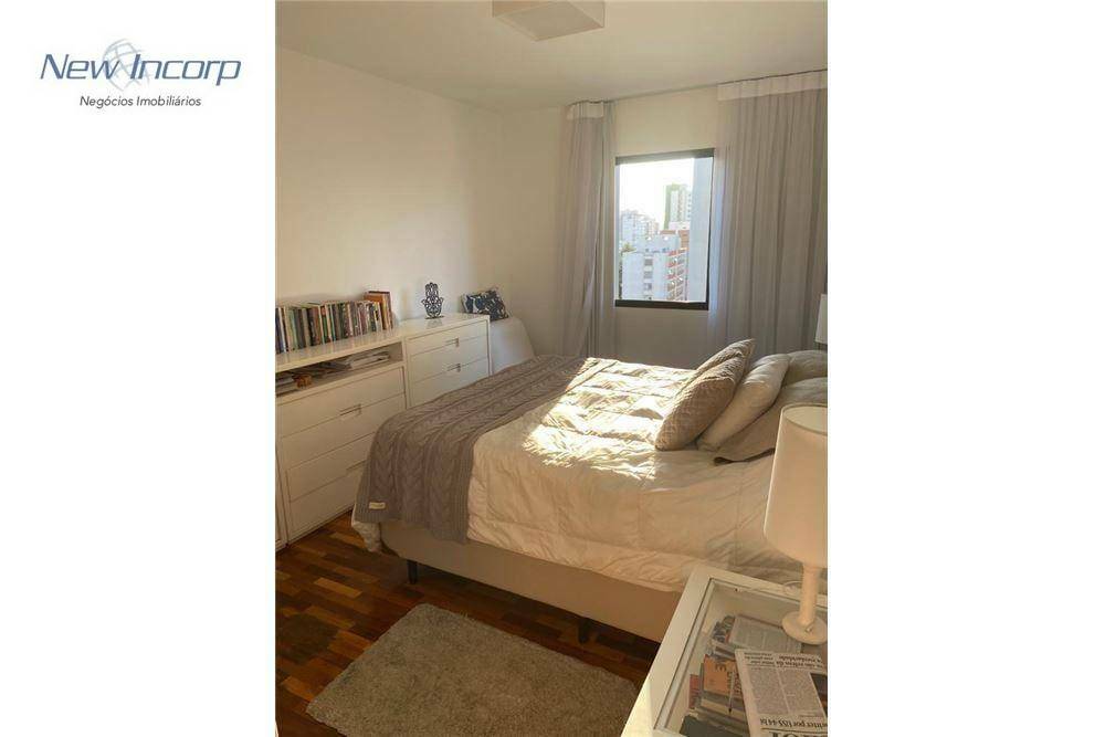 Apartamento à venda com 4 quartos, 172m² - Foto 15