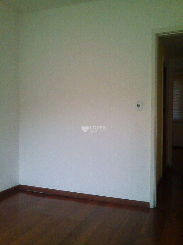 Apartamento à venda com 2 quartos, 72m² - Foto 4