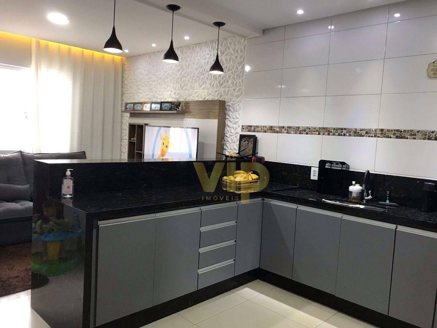 Apartamento à venda com 2 quartos, 63m² - Foto 1