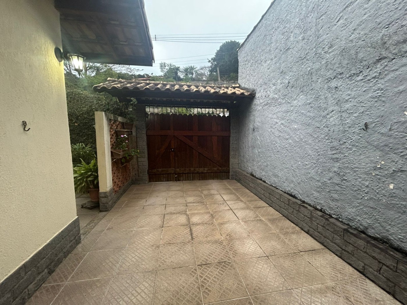 Casa à venda com 4 quartos, 109m² - Foto 11