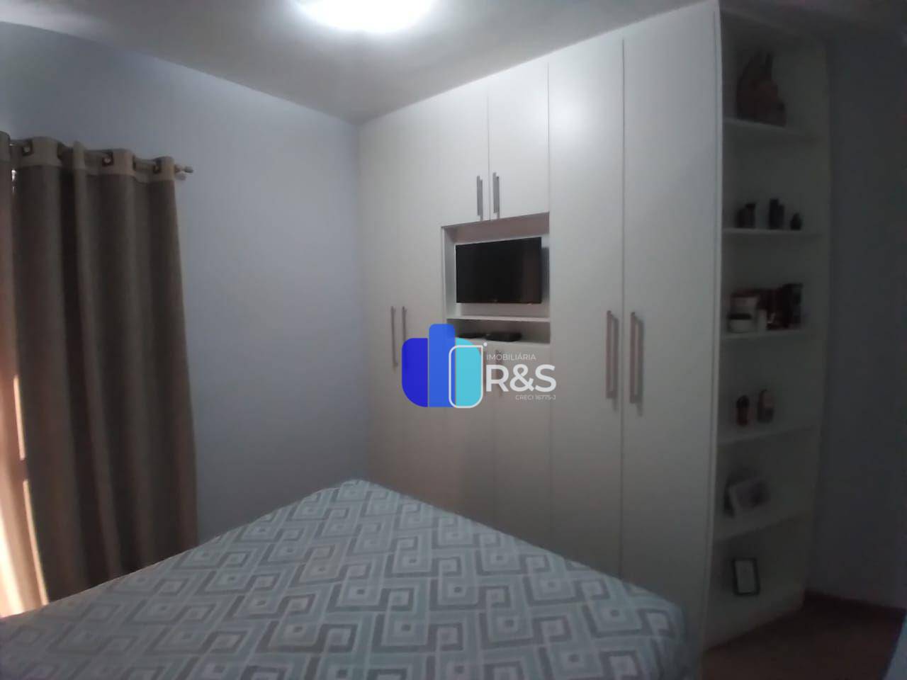 Casa à venda com 3 quartos, 148m² - Foto 19