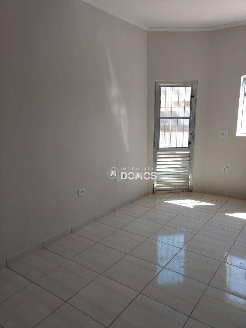 Casa à venda com 2 quartos, 68m² - Foto 11