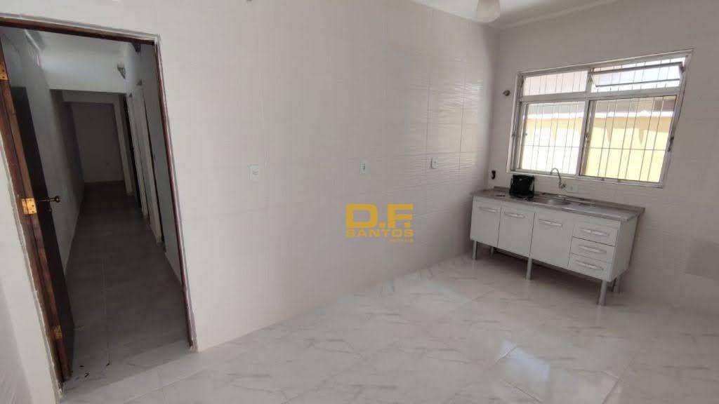 Casa à venda com 2 quartos, 80m² - Foto 15