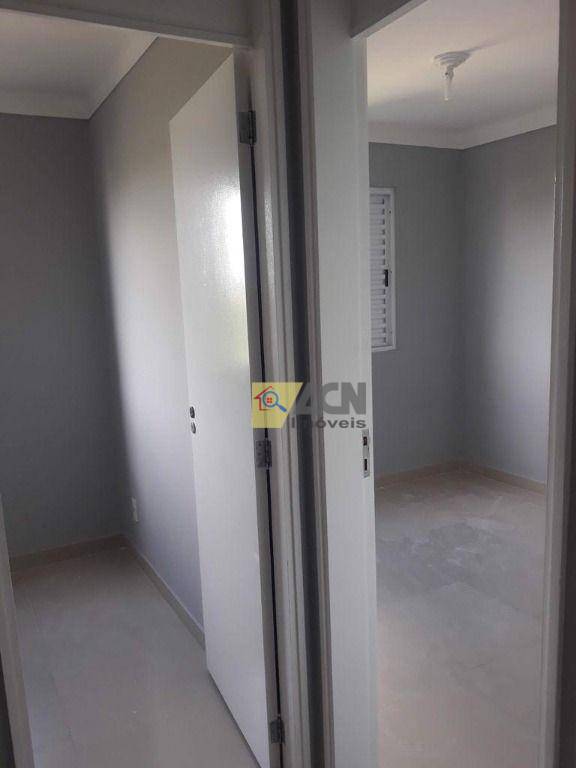 Apartamento à venda com 3 quartos, 70m² - Foto 14