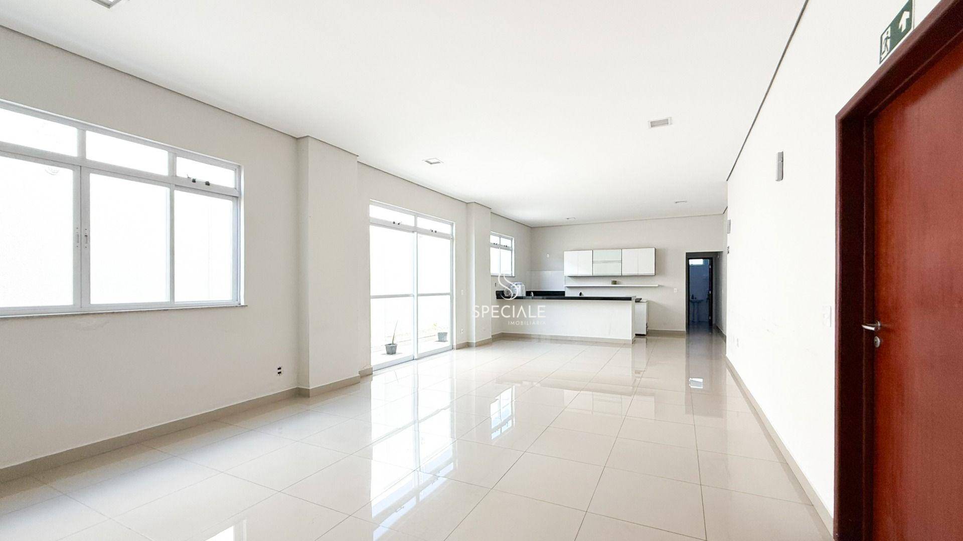 Apartamento à venda com 2 quartos, 128m² - Foto 3