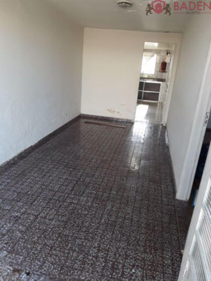 Casa, 3 quartos, 180 m² - Foto 2