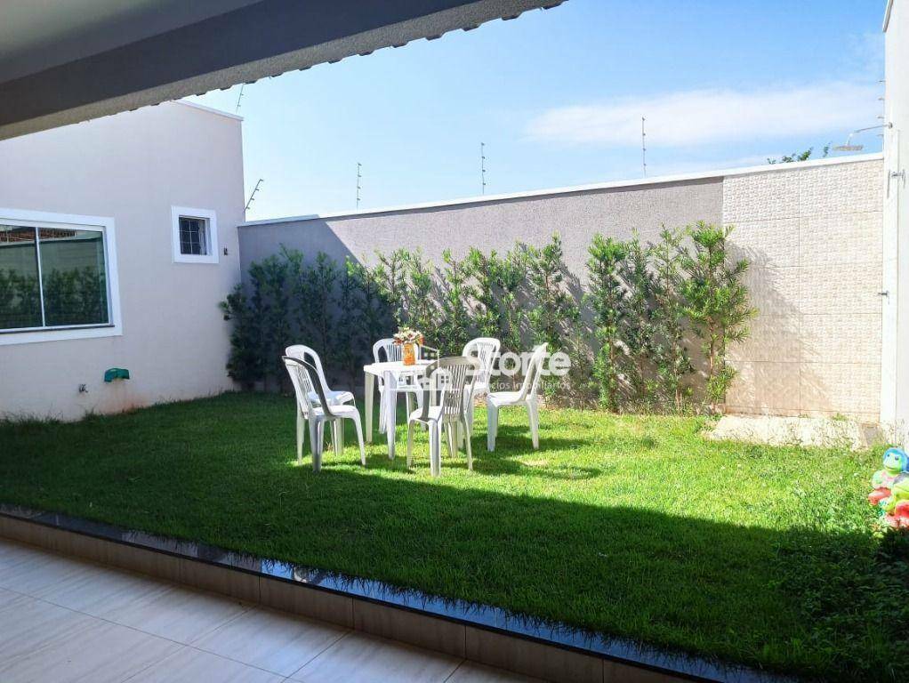 Casa à venda com 3 quartos, 208m² - Foto 30