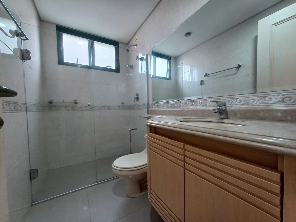 Apartamento à venda com 3 quartos, 150m² - Foto 31