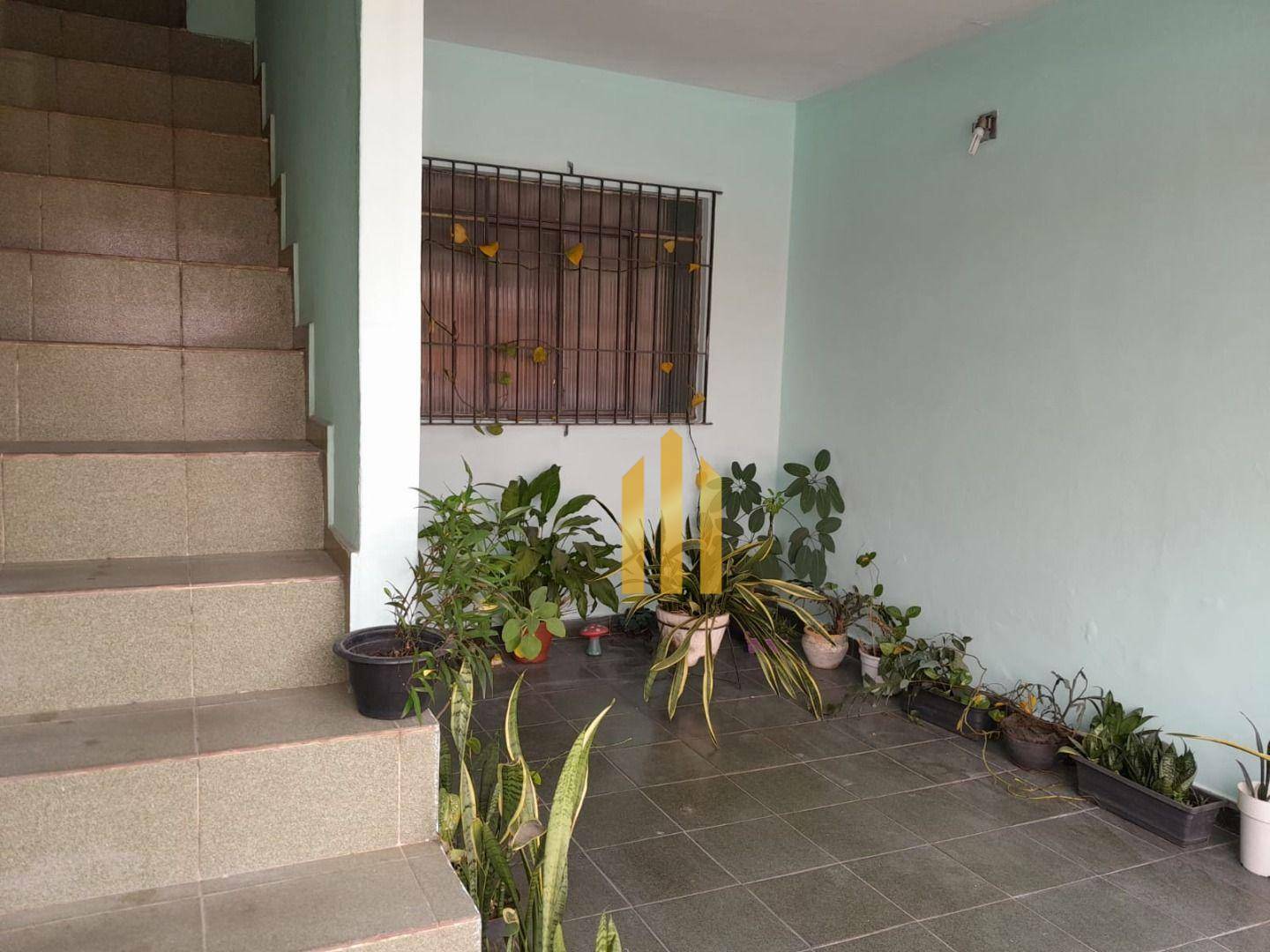 Sobrado à venda com 4 quartos, 150m² - Foto 5