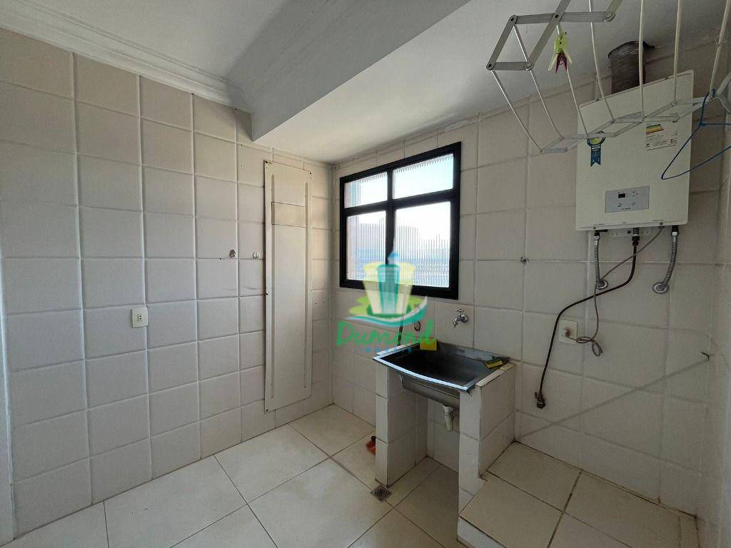 Apartamento à venda com 4 quartos, 157m² - Foto 8