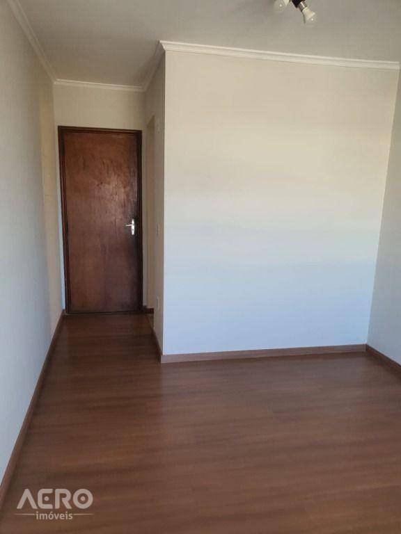 Apartamento à venda com 3 quartos, 66m² - Foto 5