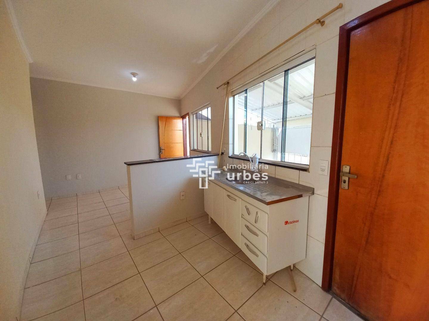 Casa à venda com 3 quartos, 63m² - Foto 4