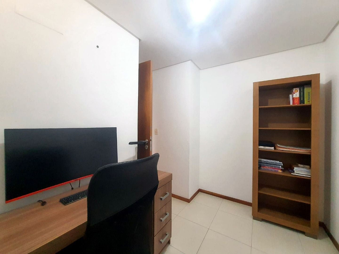 Apartamento à venda com 3 quartos, 123m² - Foto 35