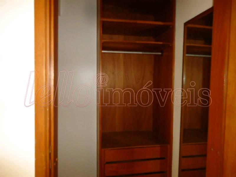 Apartamento para alugar com 2 quartos, 242m² - Foto 8