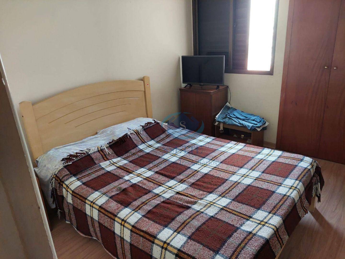 Apartamento à venda com 2 quartos, 90m² - Foto 4