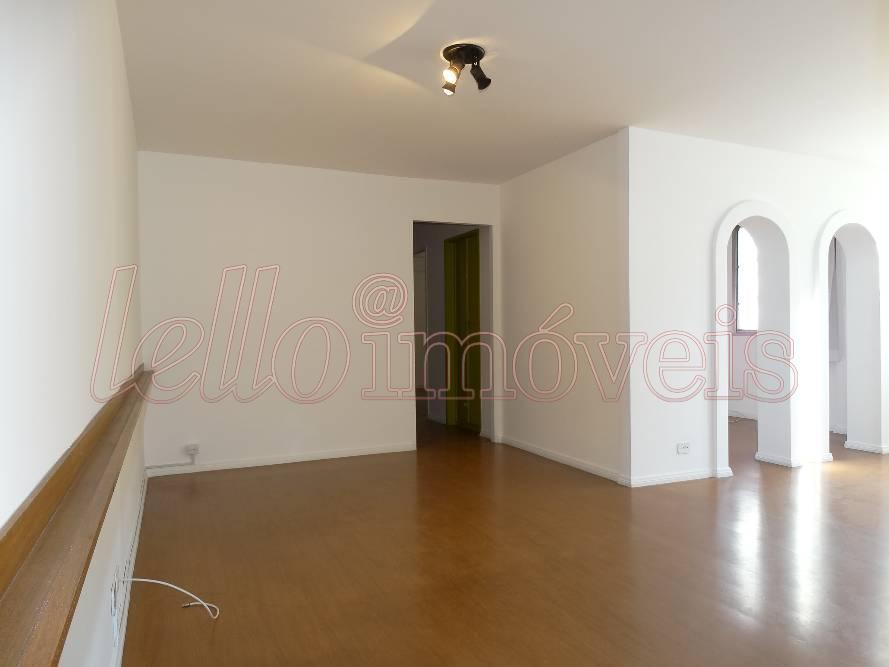 Apartamento para alugar com 2 quartos, 100m² - Foto 1