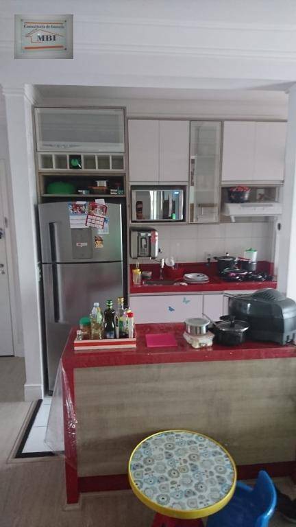 Apartamento à venda com 2 quartos, 65m² - Foto 4