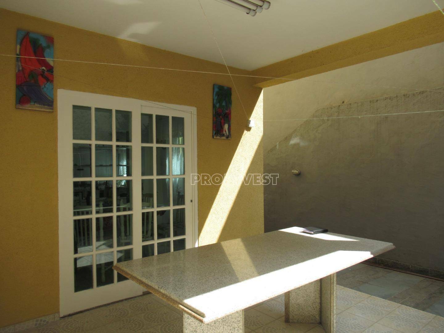 Casa de Condomínio para alugar com 4 quartos, 450m² - Foto 18