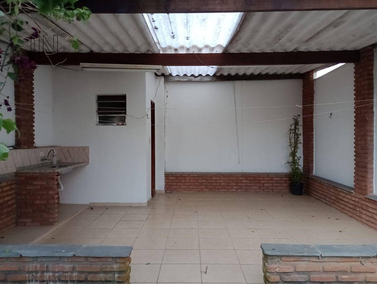 Casa à venda com 2 quartos, 108m² - Foto 10