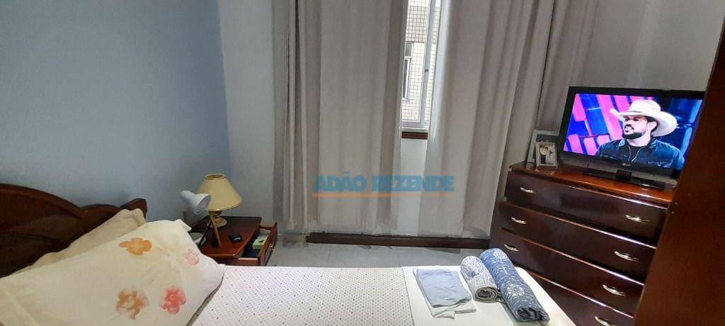 Apartamento à venda com 2 quartos, 82m² - Foto 3