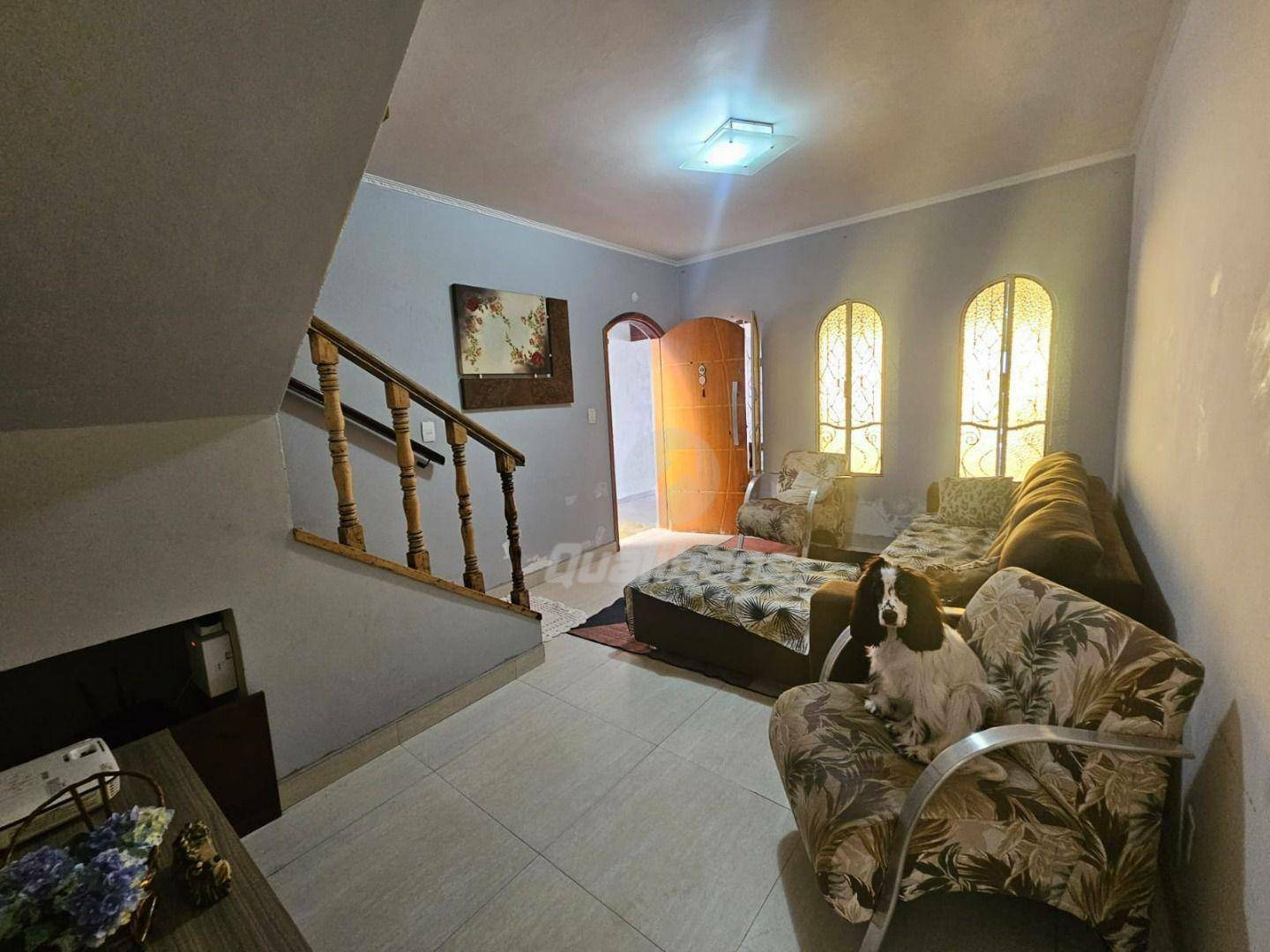 Sobrado à venda com 3 quartos, 177m² - Foto 1