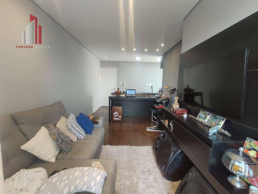 Apartamento à venda com 2 quartos, 50m² - Foto 2