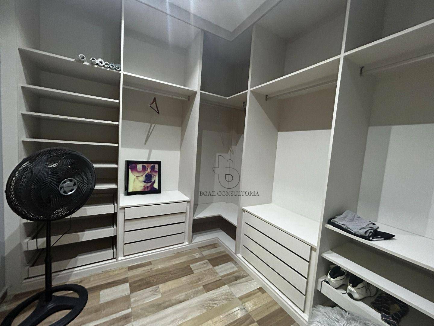 Casa de Condomínio à venda com 3 quartos, 300m² - Foto 46