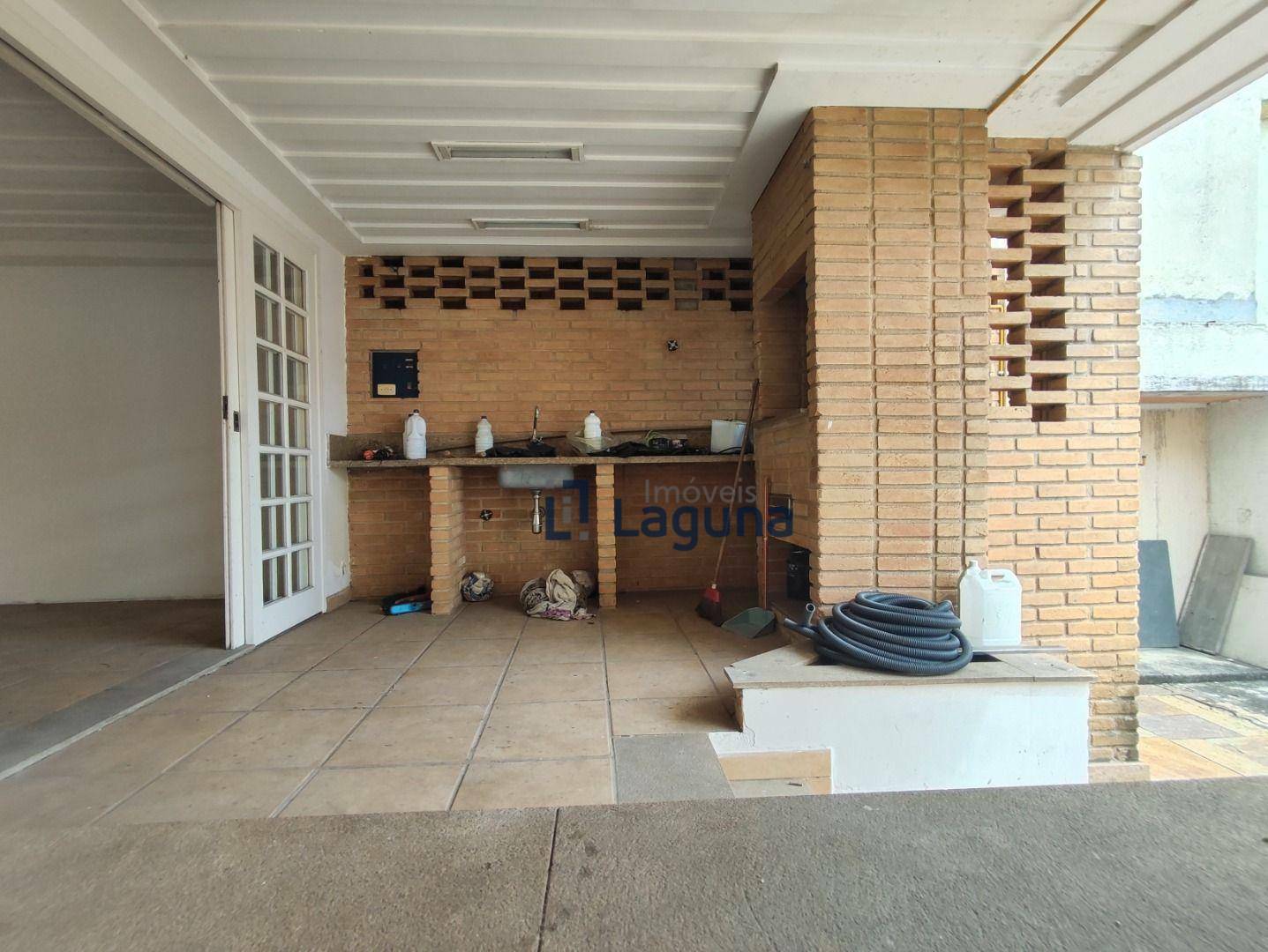 Casa à venda com 6 quartos, 477m² - Foto 67