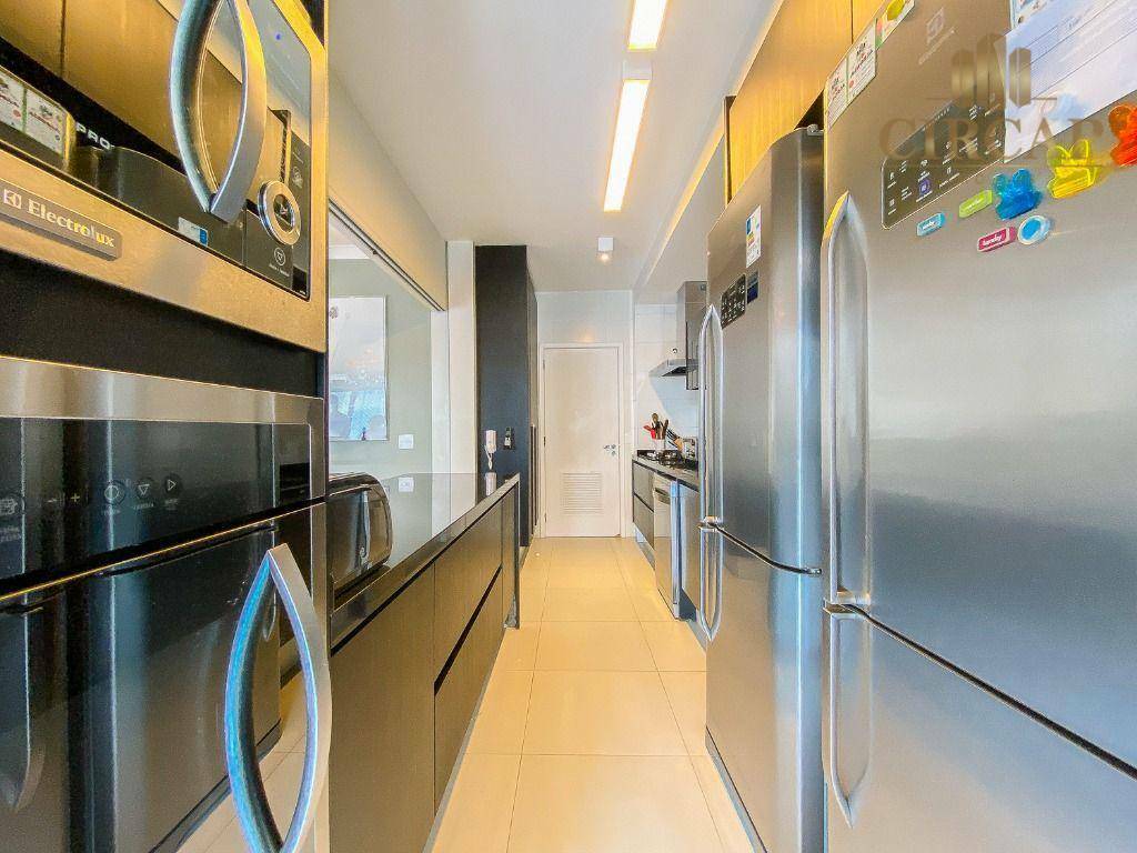 Apartamento à venda com 3 quartos, 170m² - Foto 14