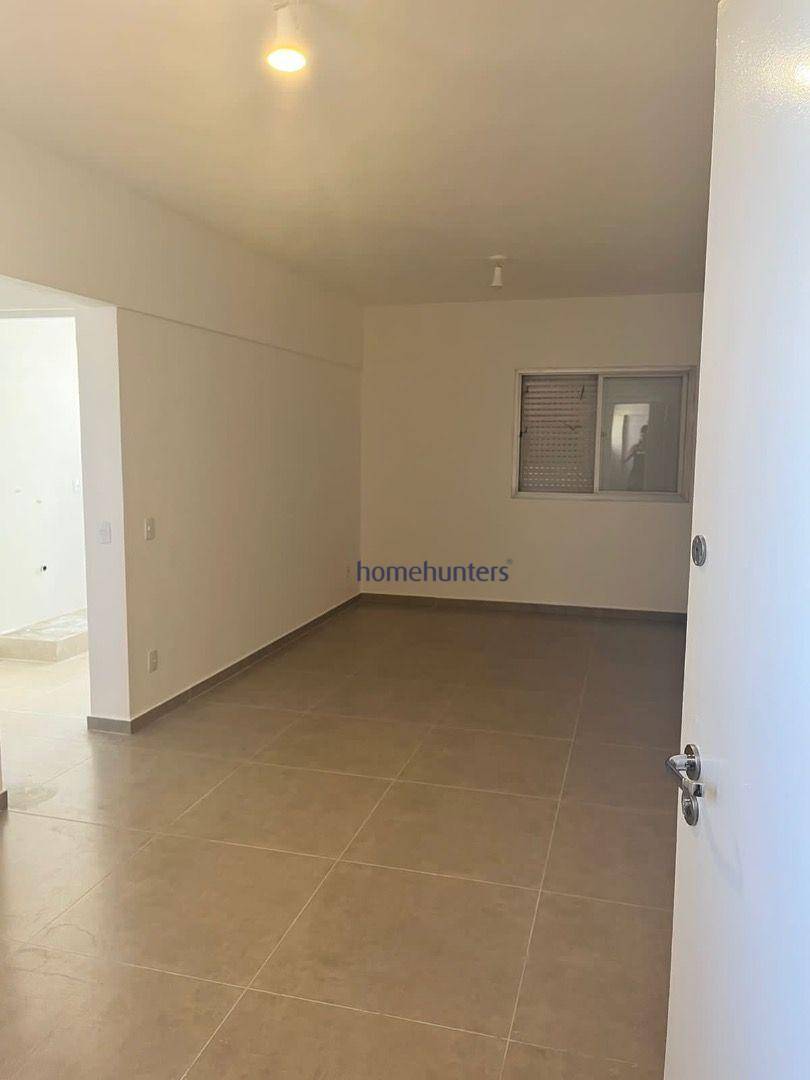 Apartamento à venda com 1 quarto, 38m² - Foto 1