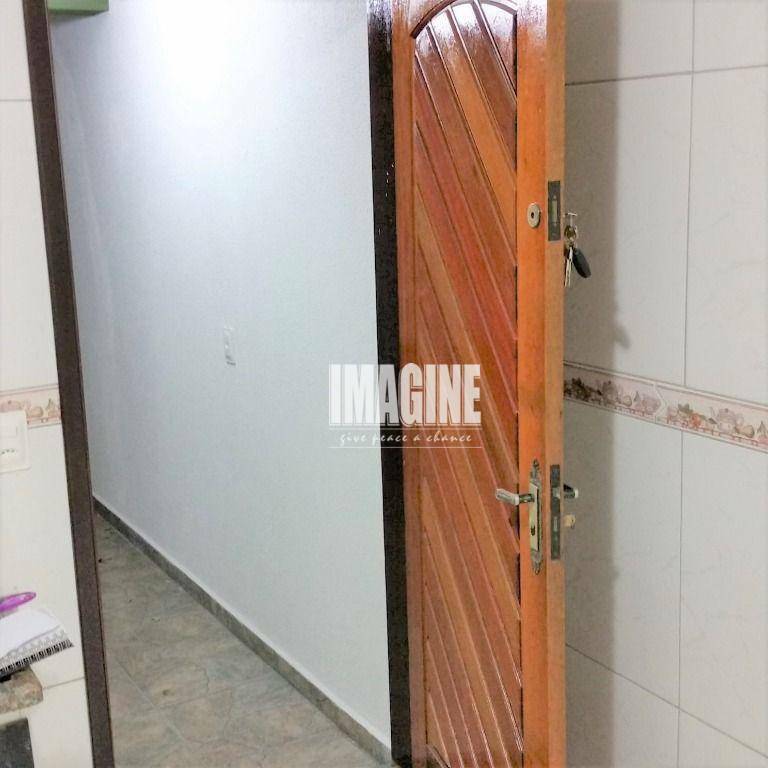 Sobrado à venda com 2 quartos, 100m² - Foto 14