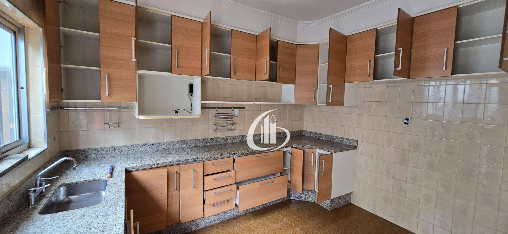 Casa para alugar com 2 quartos, 60m² - Foto 4