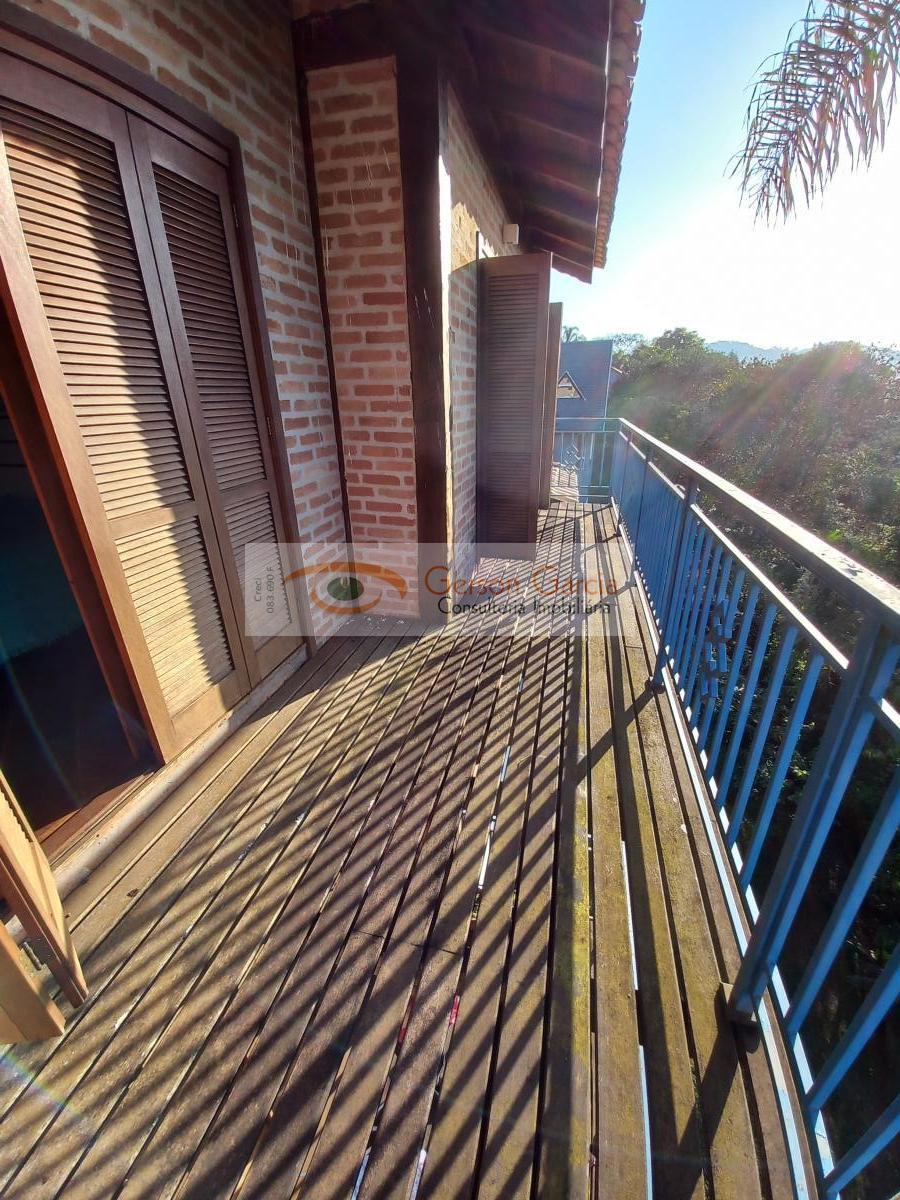 Casa de Condomínio para alugar com 4 quartos, 468m² - Foto 23