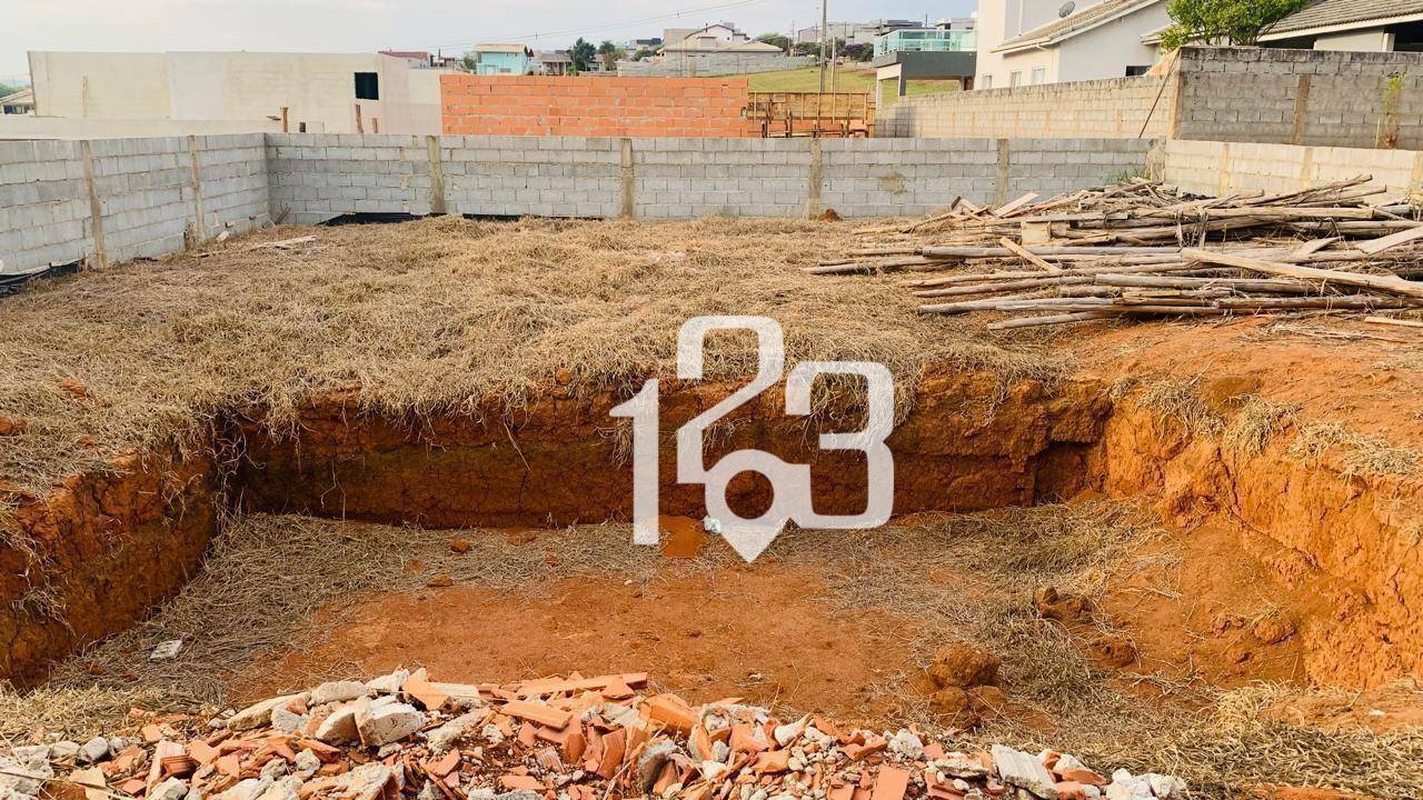 Casa de Condomínio à venda com 3 quartos, 198m² - Foto 8