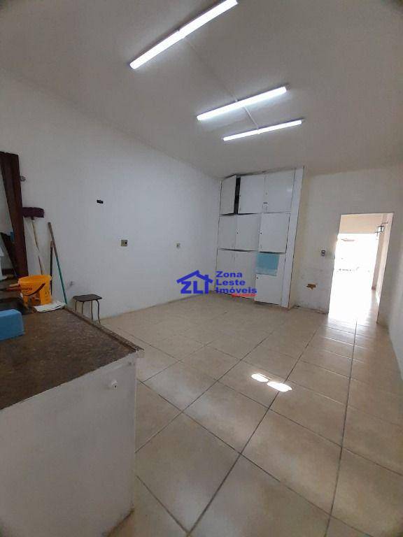 Sobrado para alugar com 3 quartos, 180m² - Foto 4