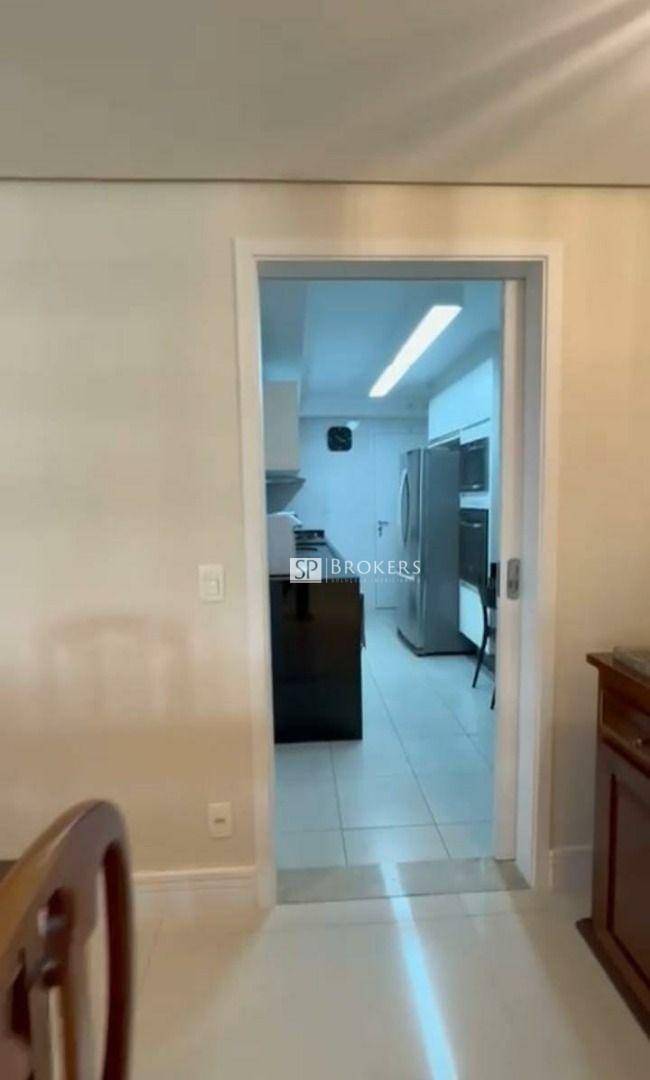 Apartamento à venda com 3 quartos, 151m² - Foto 12