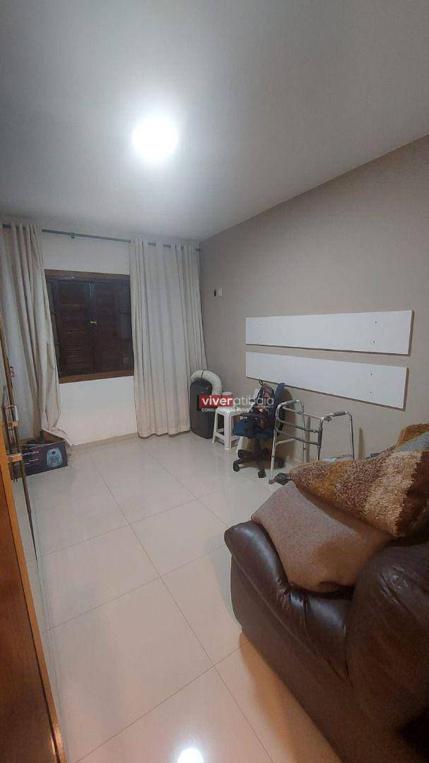 Casa à venda com 4 quartos, 200m² - Foto 14