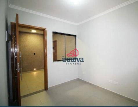 Apartamento à venda com 2 quartos, 37m² - Foto 2