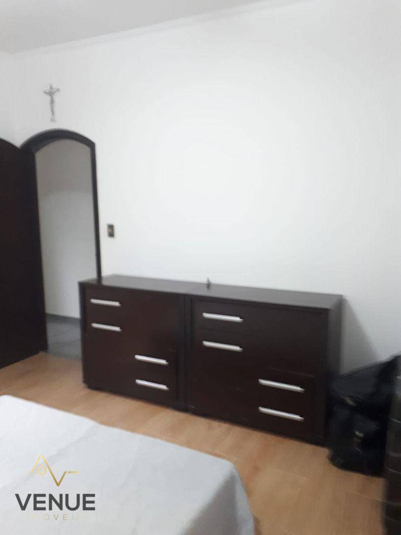 Sobrado à venda com 2 quartos, 200m² - Foto 23