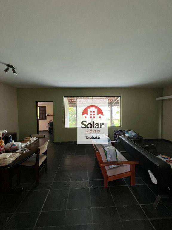 Casa, 5 quartos, 265 m² - Foto 2