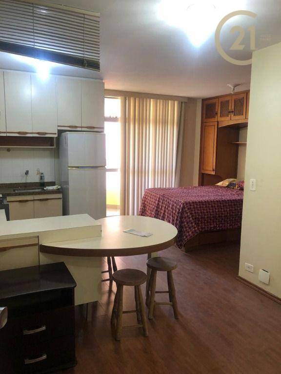 Apartamento à venda com 1 quarto, 36m² - Foto 1