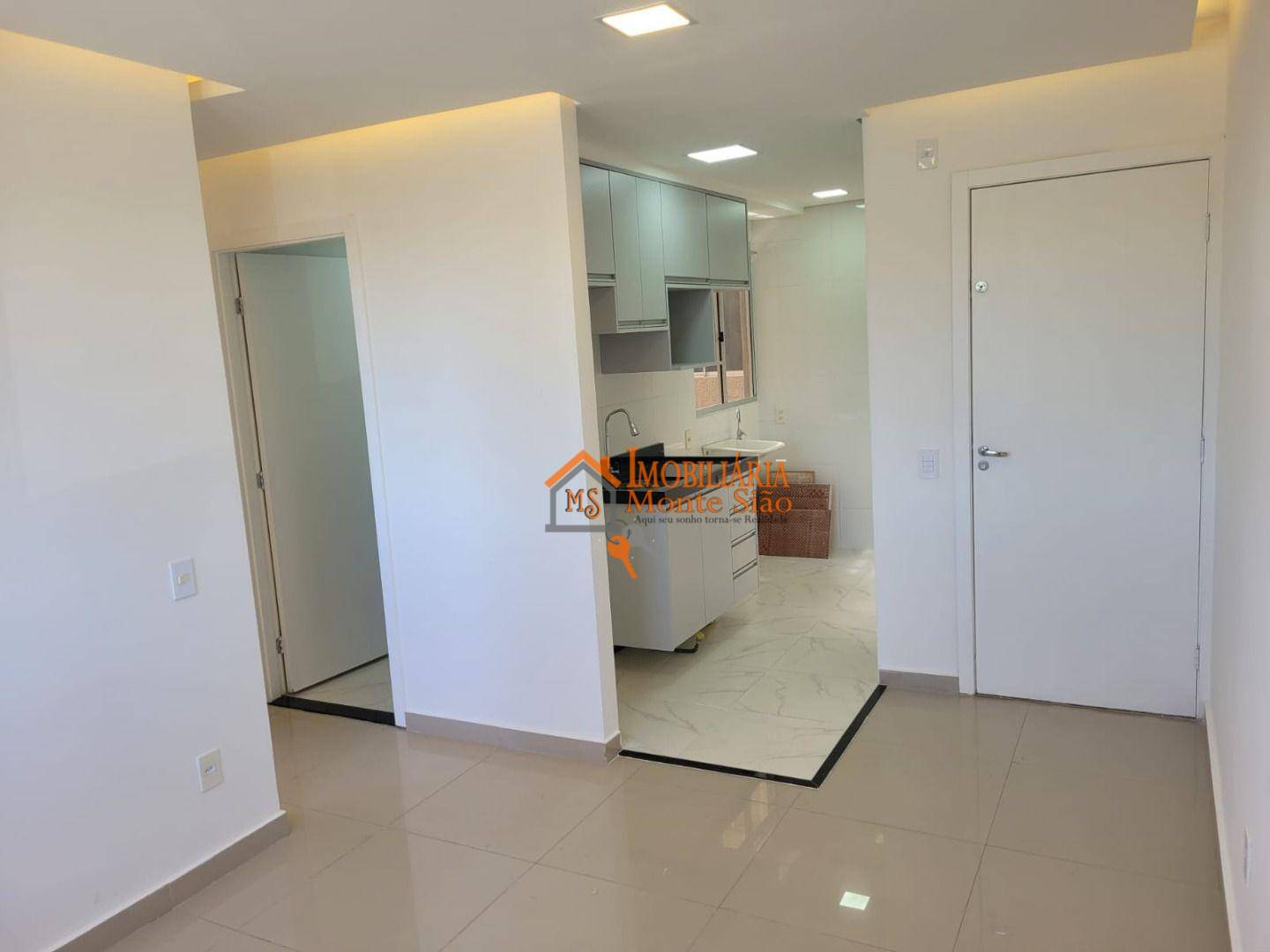 Apartamento à venda com 2 quartos, 40m² - Foto 1