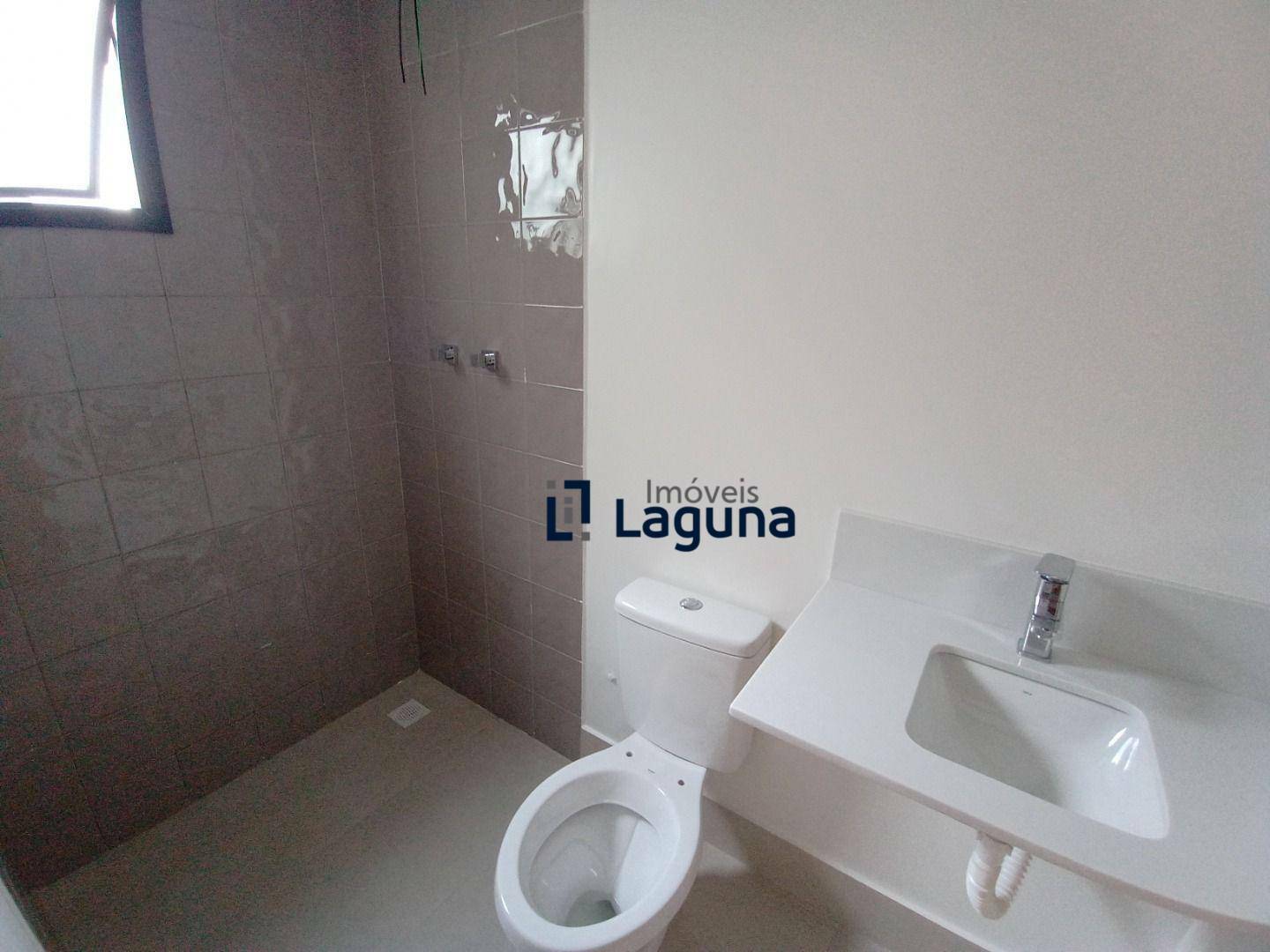 Sobrado à venda com 3 quartos, 170m² - Foto 15