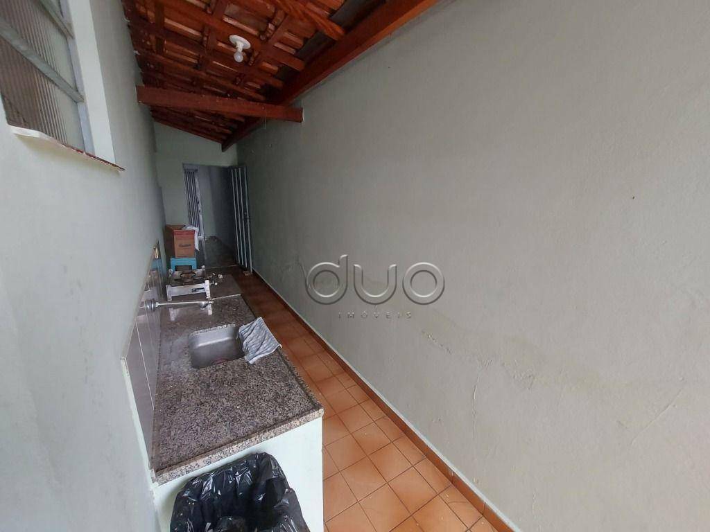 Casa à venda com 3 quartos, 162m² - Foto 27