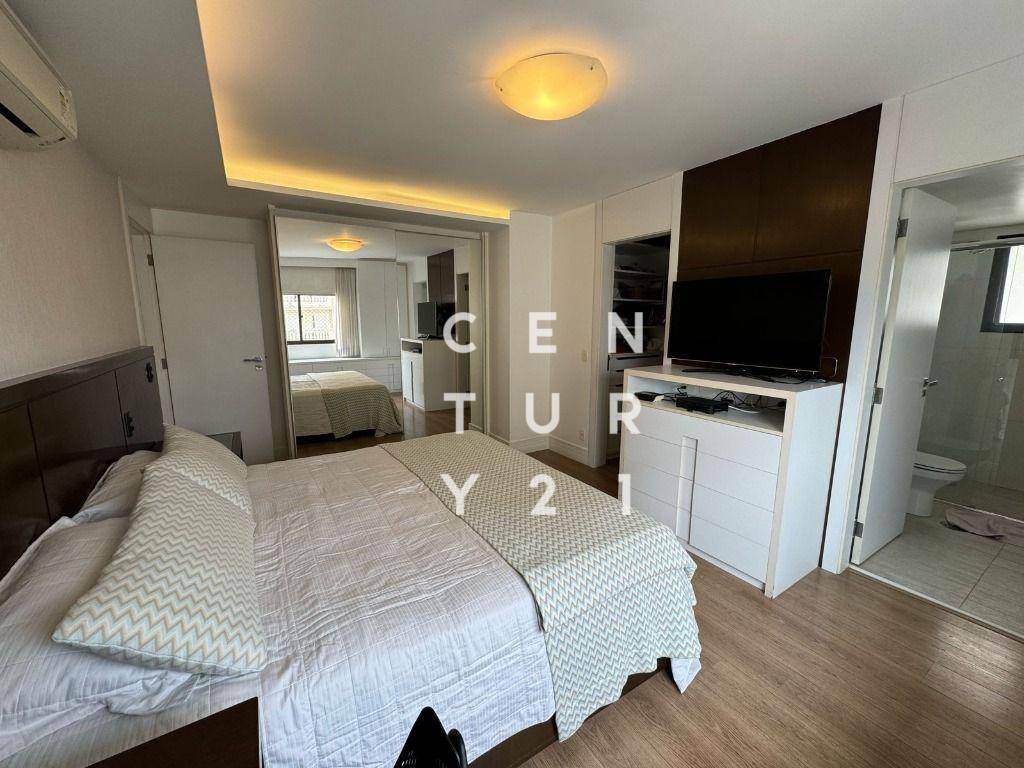 Apartamento à venda com 3 quartos, 149m² - Foto 6