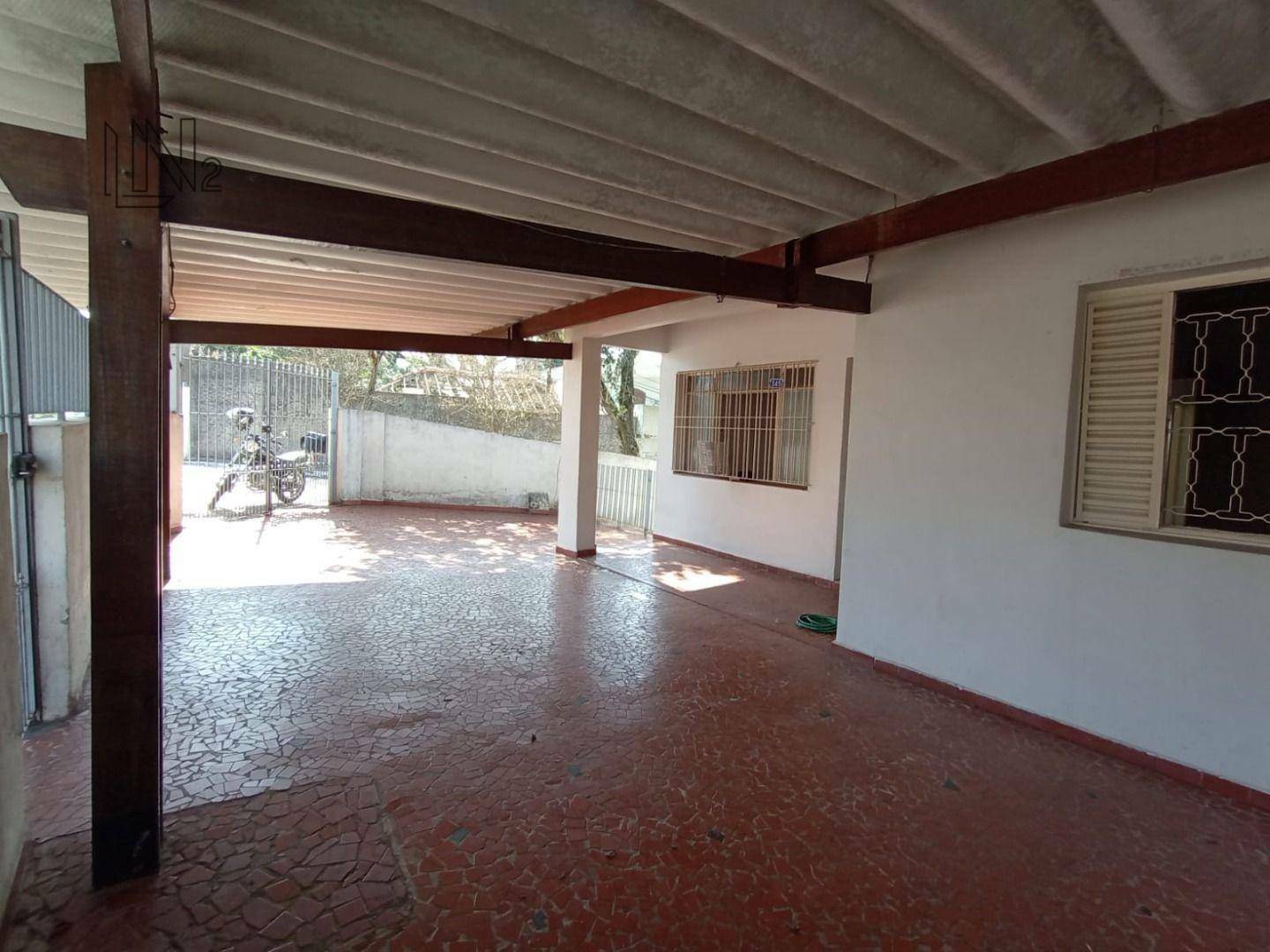 Casa à venda com 3 quartos, 140m² - Foto 1