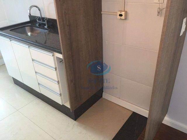 Apartamento à venda com 2 quartos, 54m² - Foto 9