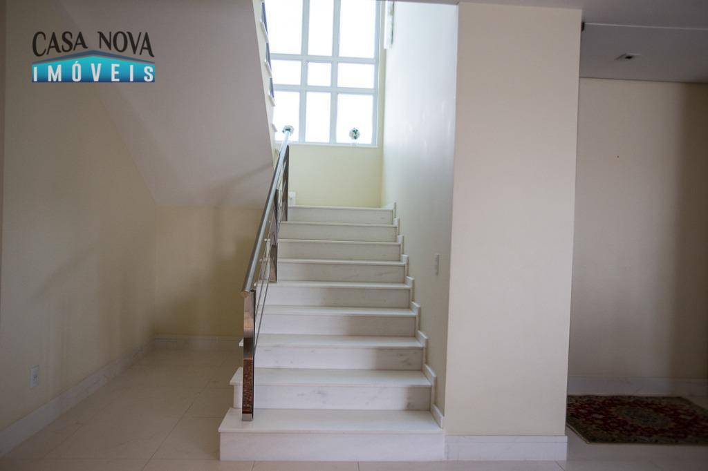 Casa de Condomínio à venda com 4 quartos, 490m² - Foto 11