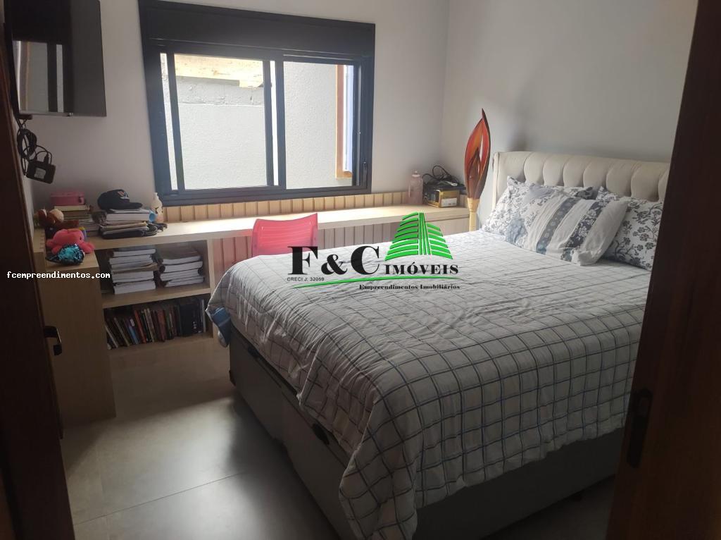 Casa de Condomínio à venda com 3 quartos, 189m² - Foto 13